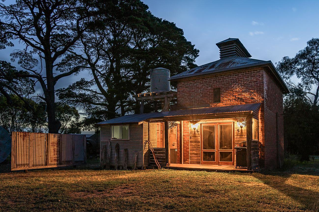 Grampians Historic Tobacco Kiln - Kiln for Rent in Moutajup, Grampians,  VIC, AU