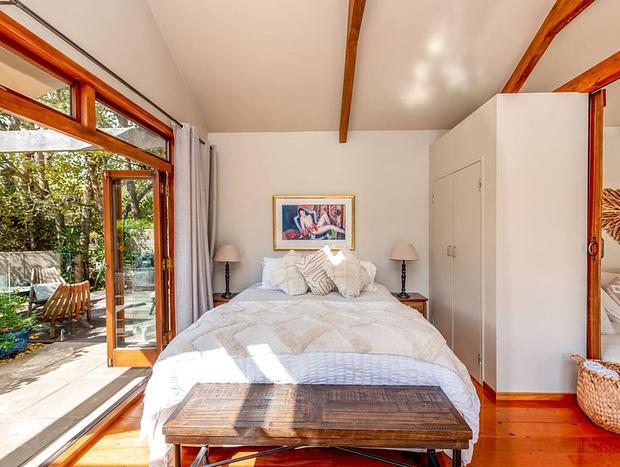 Photo 10 for NZ Summer House