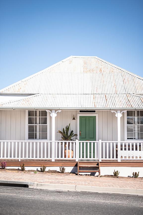 Mill Country Cottage Cottage for Rent in Tenterfield, Outback NSW
