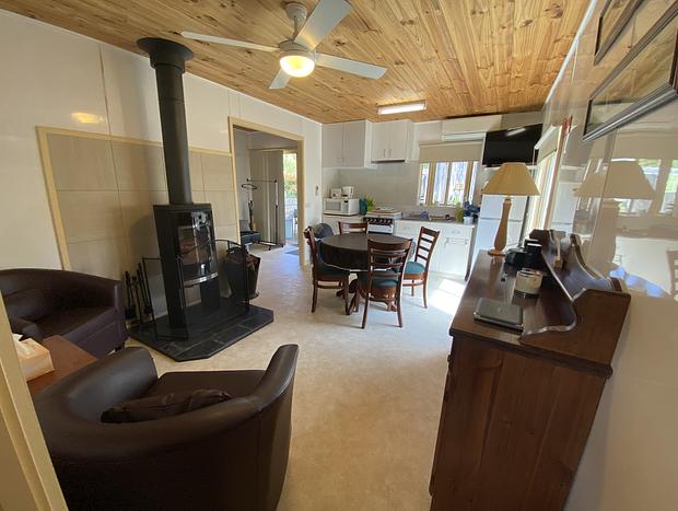 Photo 4 for Daisy Hill Lodge - Bonnie Doon Lodge 3