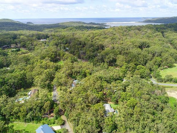 Photo 18 for Smiths Lake Palm House - Mid North Coast