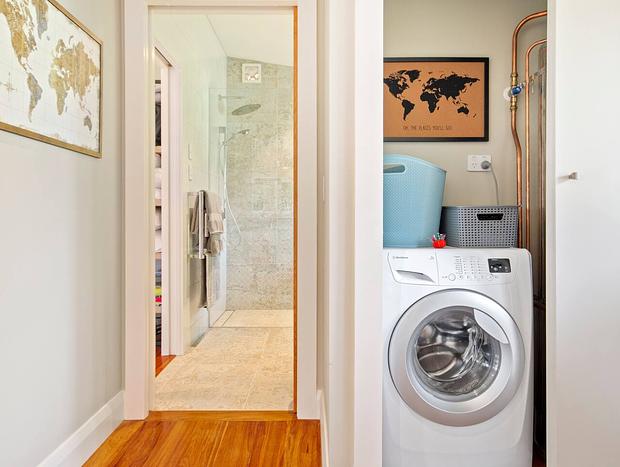 Photo 6 for Karaka Seaview Cottage