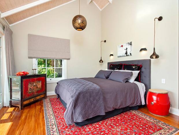Photo 4 for Karaka Seaview Cottage