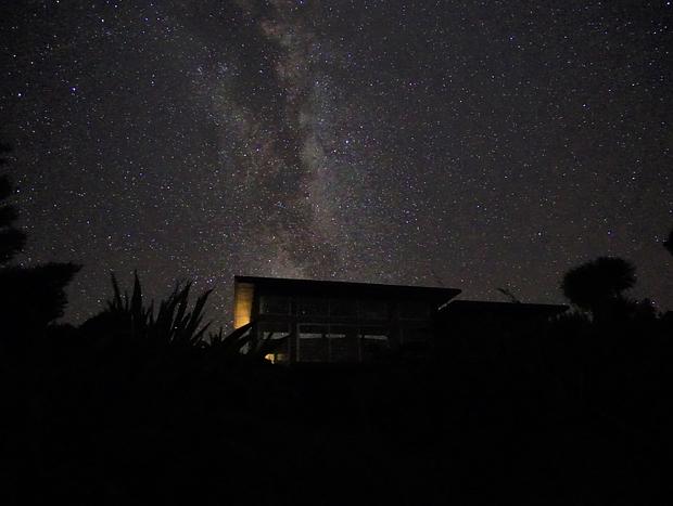 Photo 8 for XSPOT - Off-grid Cliff Top Apartment For Two in 4WD Location