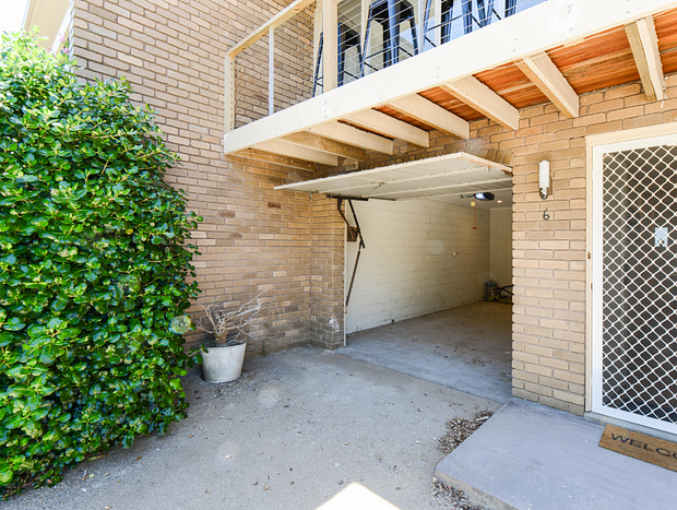 Photo 17 for Opposite the beach! Blairgowrie Beach Townhouse