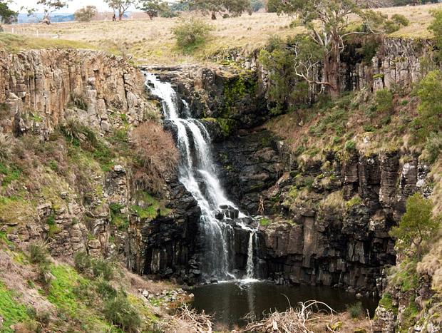 Photo 2 for Lal Lal Waterfall