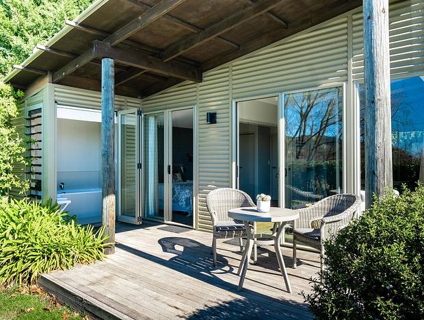 Photo 10 for Te Awanga Cottages - Awa
