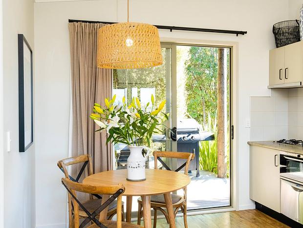 Photo 8 for Te Awanga Cottages - Awa