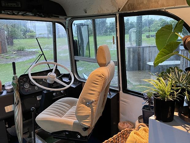 Photo 19 for Woodstock Dreamers Glamping bus/outdoor bath Milton