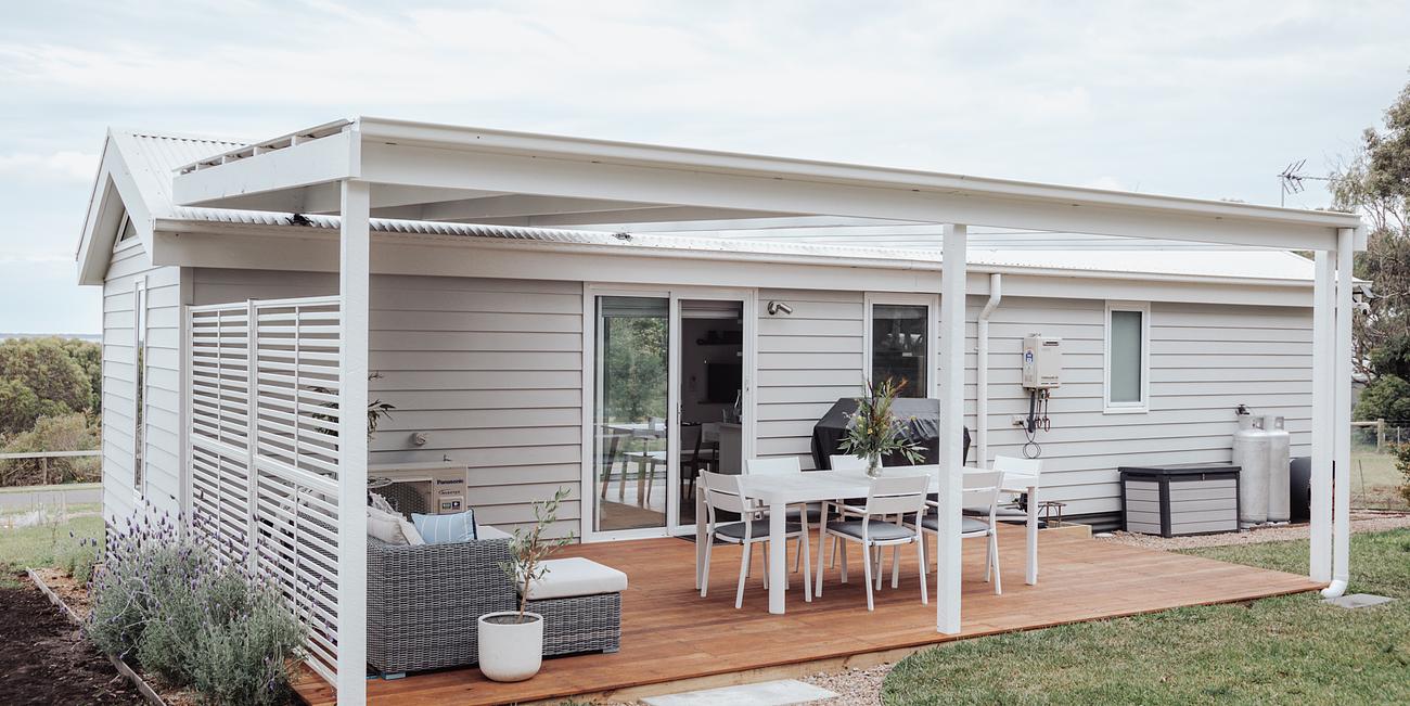 Lakeview Retreat Metung Cabin for Rent in Metung, Gippsland, VIC, AU