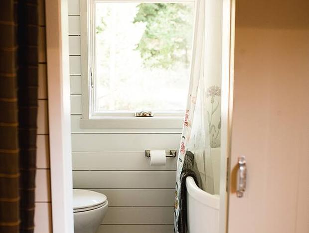 Photo 17 for Wrigley - Brand New Tiny House in the Woods