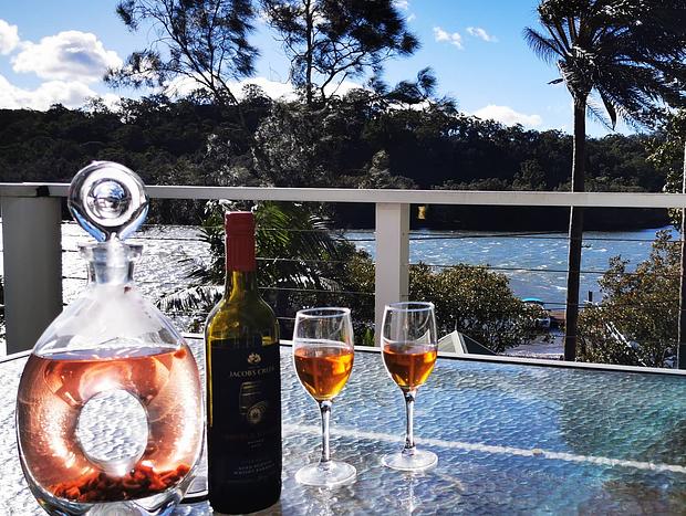 Photo 6 for The Perfect Waterfront Escape