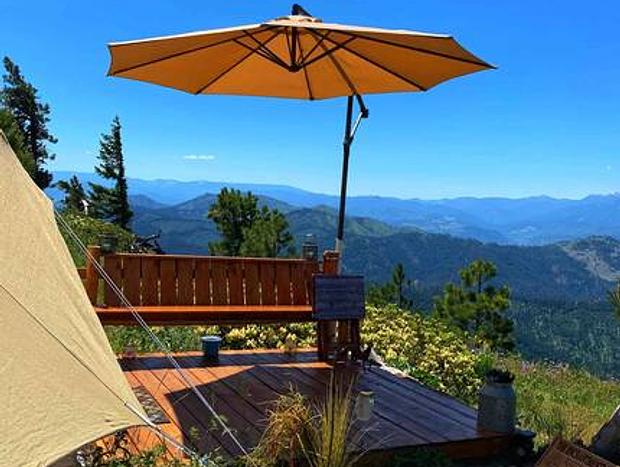 Photo 20 for White Aspen Colchuck Enchantments Luxury Tent