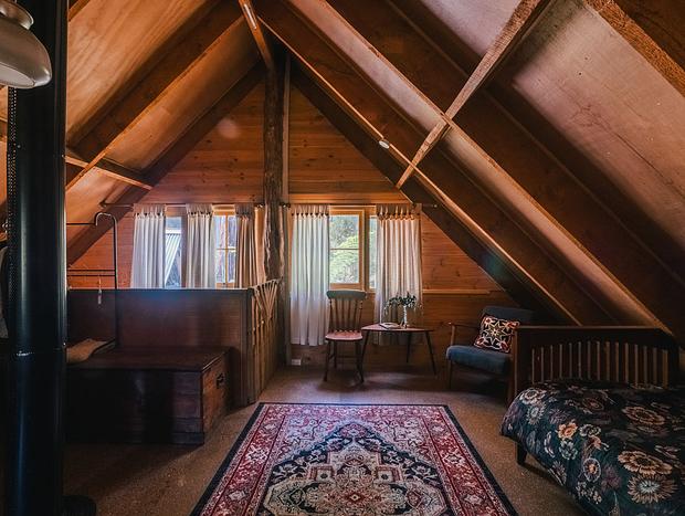 Photo 10 for Timber Top Lodge - unwind in a forest retreat