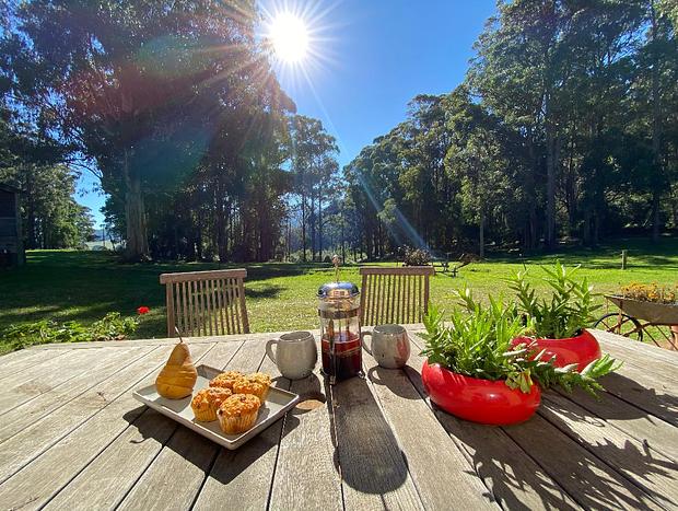 Photo 6 for Woodside Country Retreat