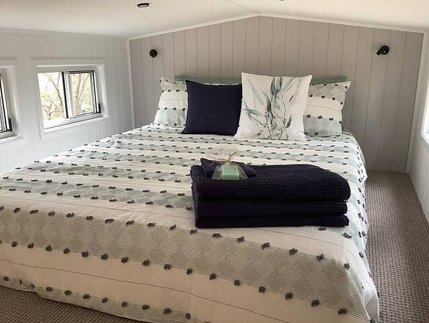 Photo 12 for Bushland Tiny Home with Outdoor Hot Tub & Hamper