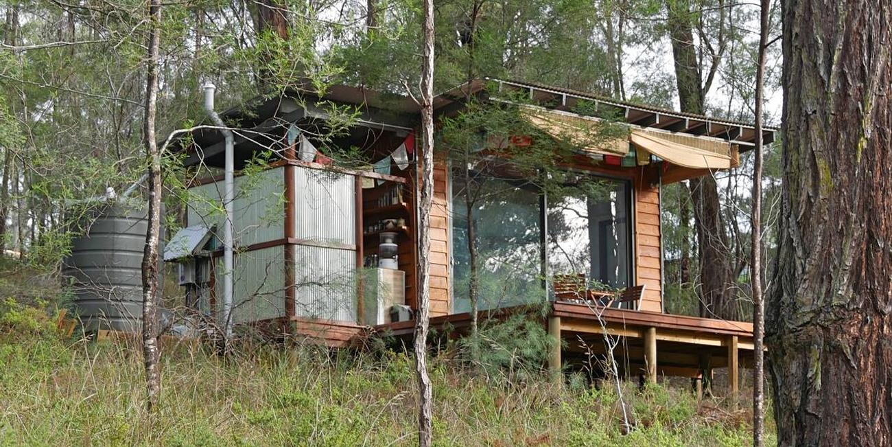 Solo Retreat Cabin Foothills Of The Mountains Cabin for Rent in East