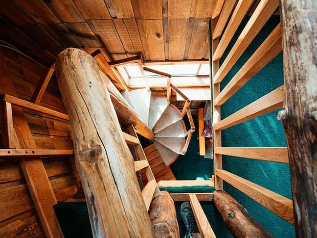 Photo 9 for Romantic Wilderness Tree House-Private Hot Tub!