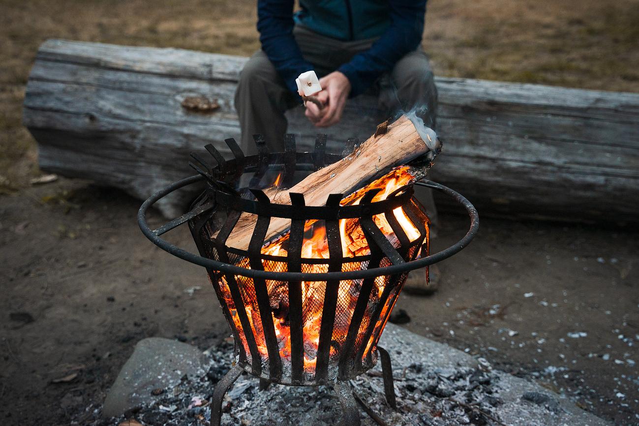 Roast Marshmallows over the Firepit Riparide