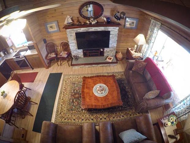 Photo 7 for Cedar Orchard Cabin
