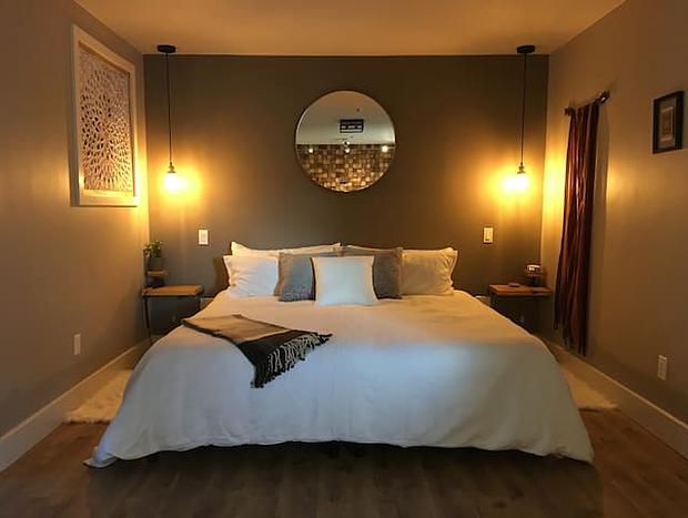 Photo 4 for Chico Bay Inn: King Luxury Garden Suite with Beach Access, Kayaks & Hot Tub