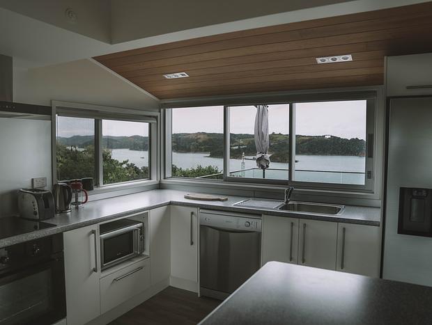 Photo 20 for Waiheke Island Paradise