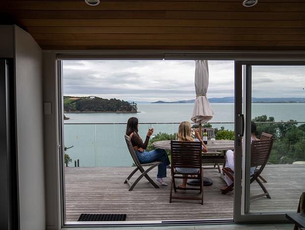 Photo 21 for Waiheke Island Paradise