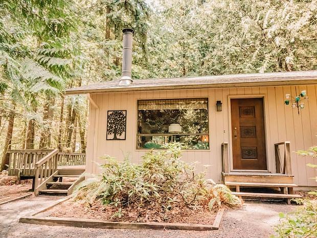 Photo 21 for Cedar Grove Cottage - Truly a Magical Place