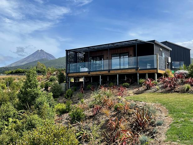 Photo 1 for Mangorei Heights - Tui Cabin - No Cleaning Fees