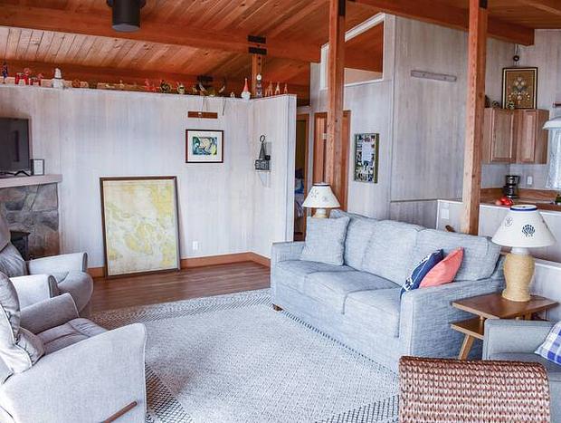 Photo 17 for Amazing Views - Sunset, Beach, Cozy House - Great Deck