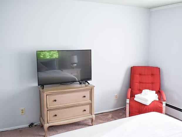Photo 14 for Waterfront Beachfront Cottage with Amazing Views
