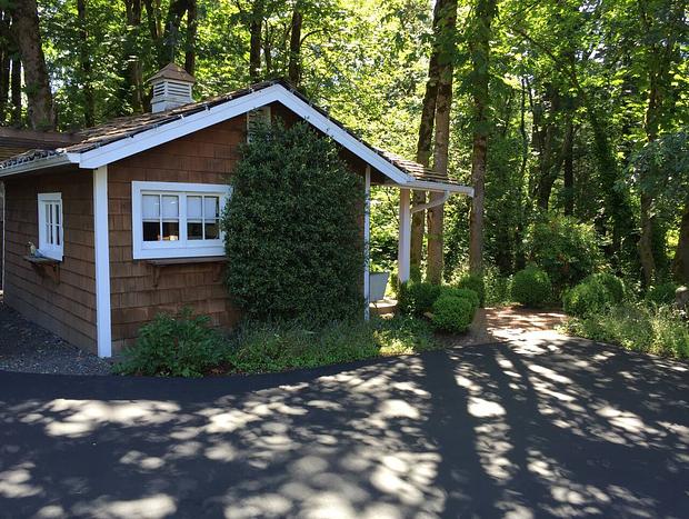 Photo 4 for Private Cottage Right On Creek & 15 Foot Waterfall