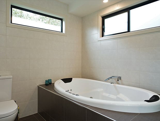 Photo 8 for Coastal View Cabins - Deluxe Spa Cabins