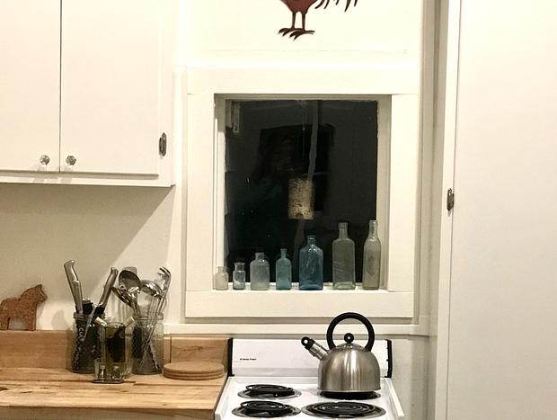 Photo 9 for Willow Studio On Vashon Island - Dog Friendly