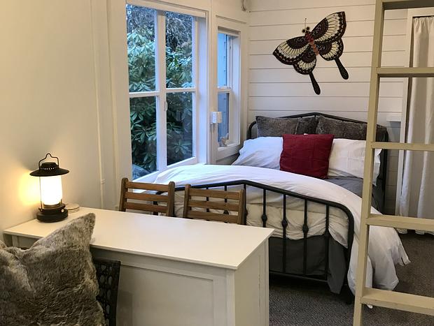Photo 17 for Willow Studio On Vashon Island - Dog Friendly