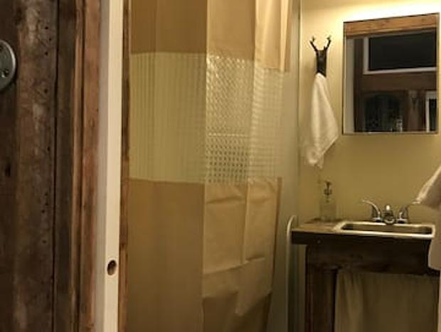 Photo 17 for Forest Cabin - Soaking Tub, Beach Access, Pets