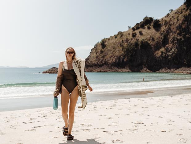 Photo 4 for Soaking Up New Chum Beach
