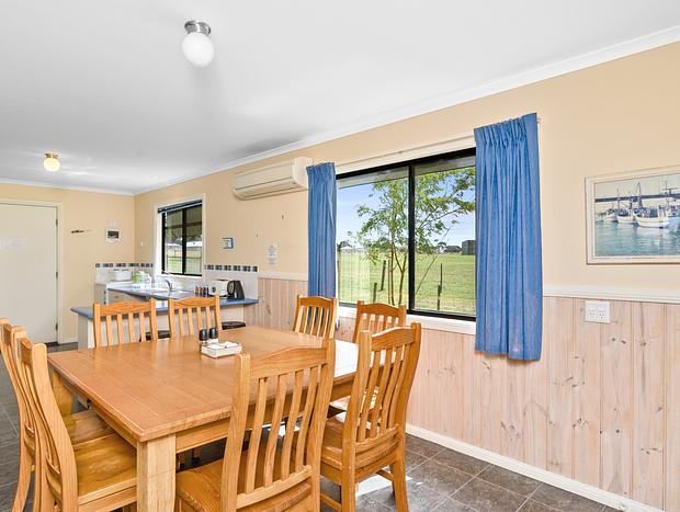 Photo 5 for Funky Farmstay - Narrabeen Cottage