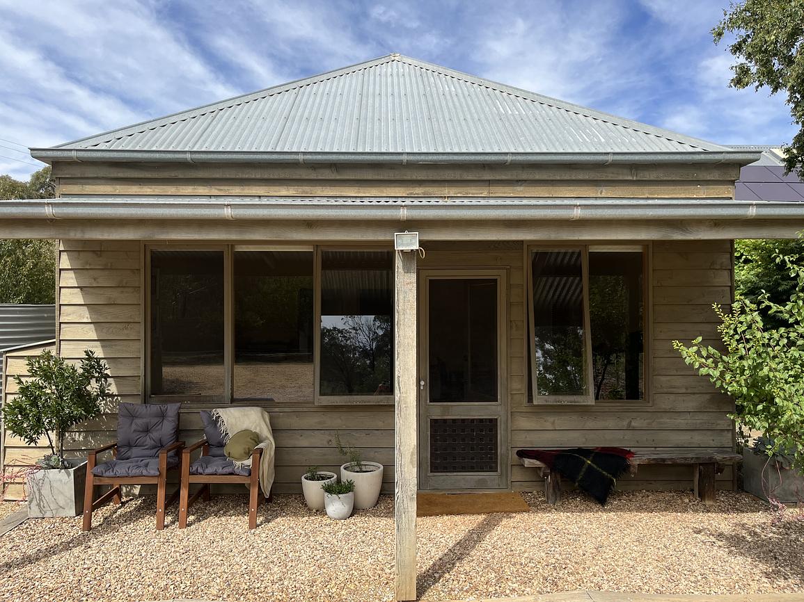 Secluded Bunkhouse In Breathtaking Nature Cottage for Rent in Moonambel, Goldfields, VIC, AU