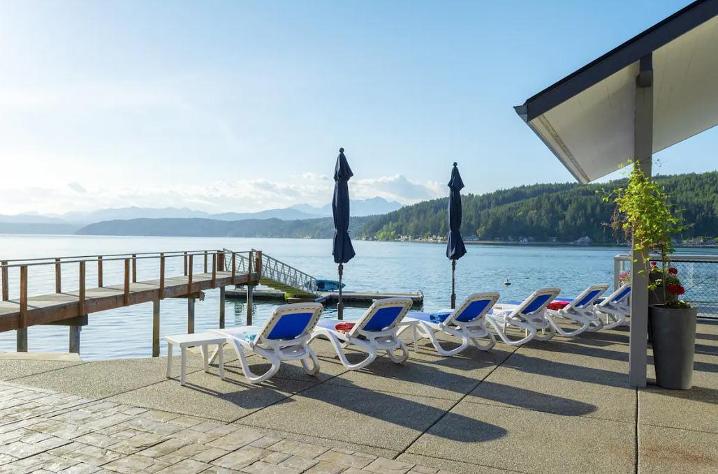 Walls of Glass Hood Canal Vacation Rental (1) House for Rent in