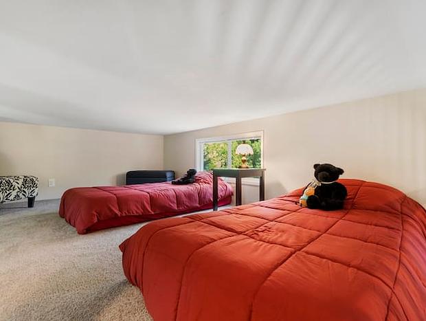 Photo 20 for Tiny Home Steps Away From Mt. Rainier