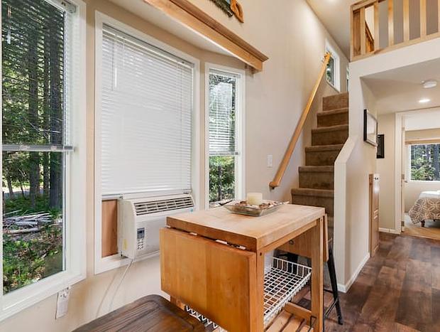 Photo 16 for Tiny Home Steps Away From Mt. Rainier