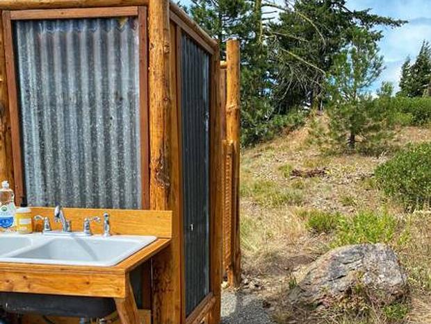 Photo 17 for White Aspen Argonaut Luxury Tent