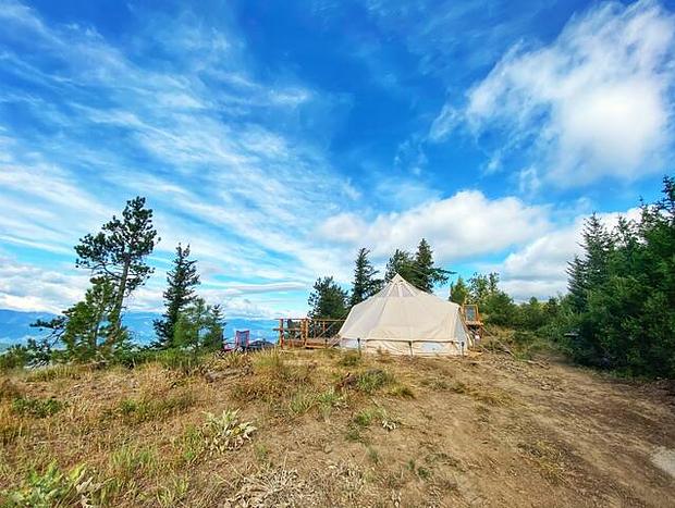 Photo 10 for White Aspen Argonaut Luxury Tent