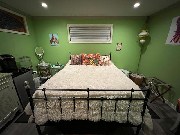 Photo 4 for Lavender Farm Bungalow Escape