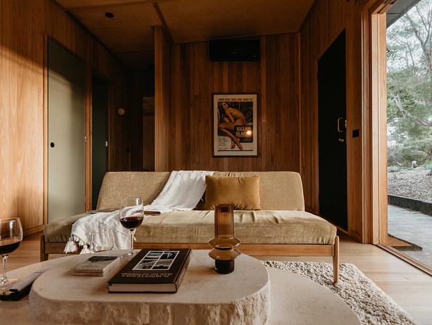 Photo 10 for YOKO Luxury Cabin