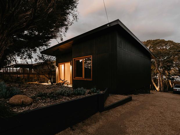 Photo 23 for YOKO Luxury Cabin