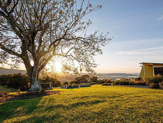 Photo 13 for Mt Hay Luxury Retreat