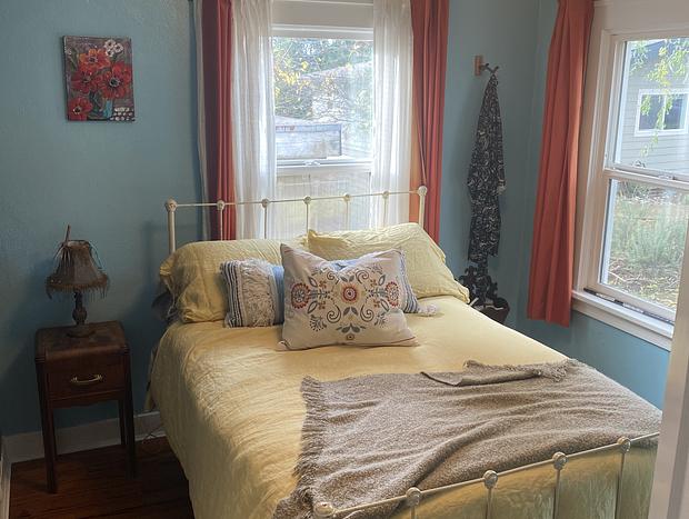 Photo 8 for The Lily Pad - A Creekside Cottage for Two
