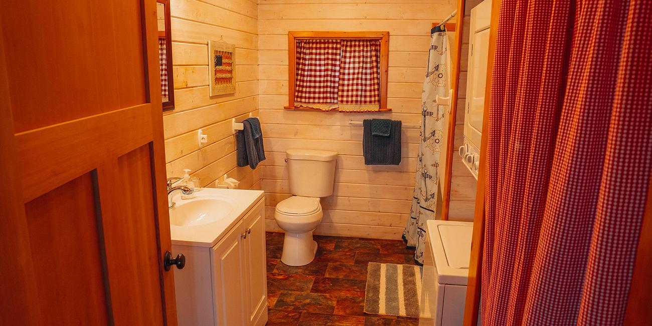 Puget Sound Waterfront Blue Heron House House for Rent in Suquamish, Peninsulas, WA, US